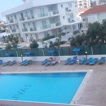Livas Hotel Apartments Pernera Ngoại thất bức ảnh