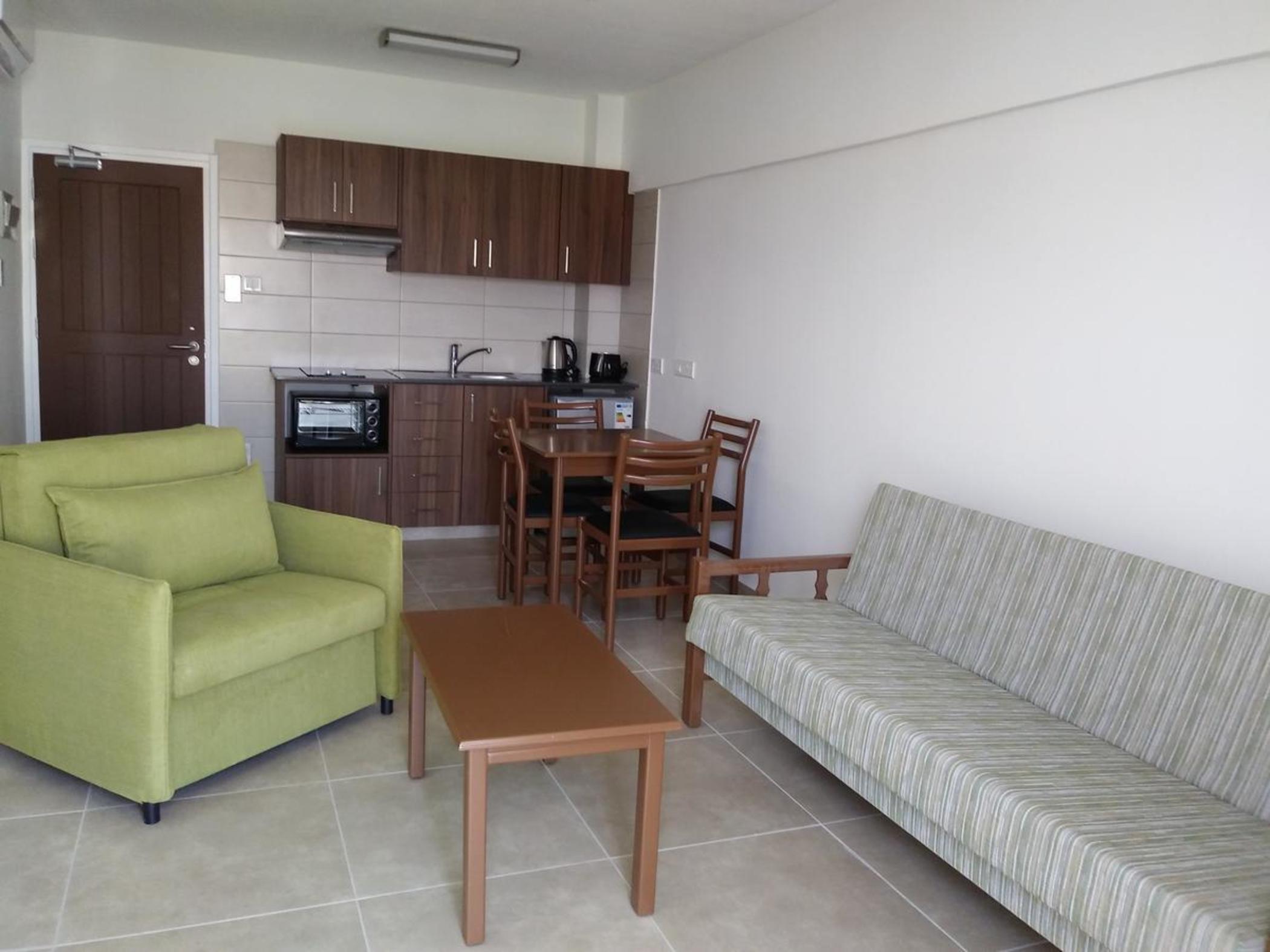 Livas Hotel Apartments Pernera Ngoại thất bức ảnh