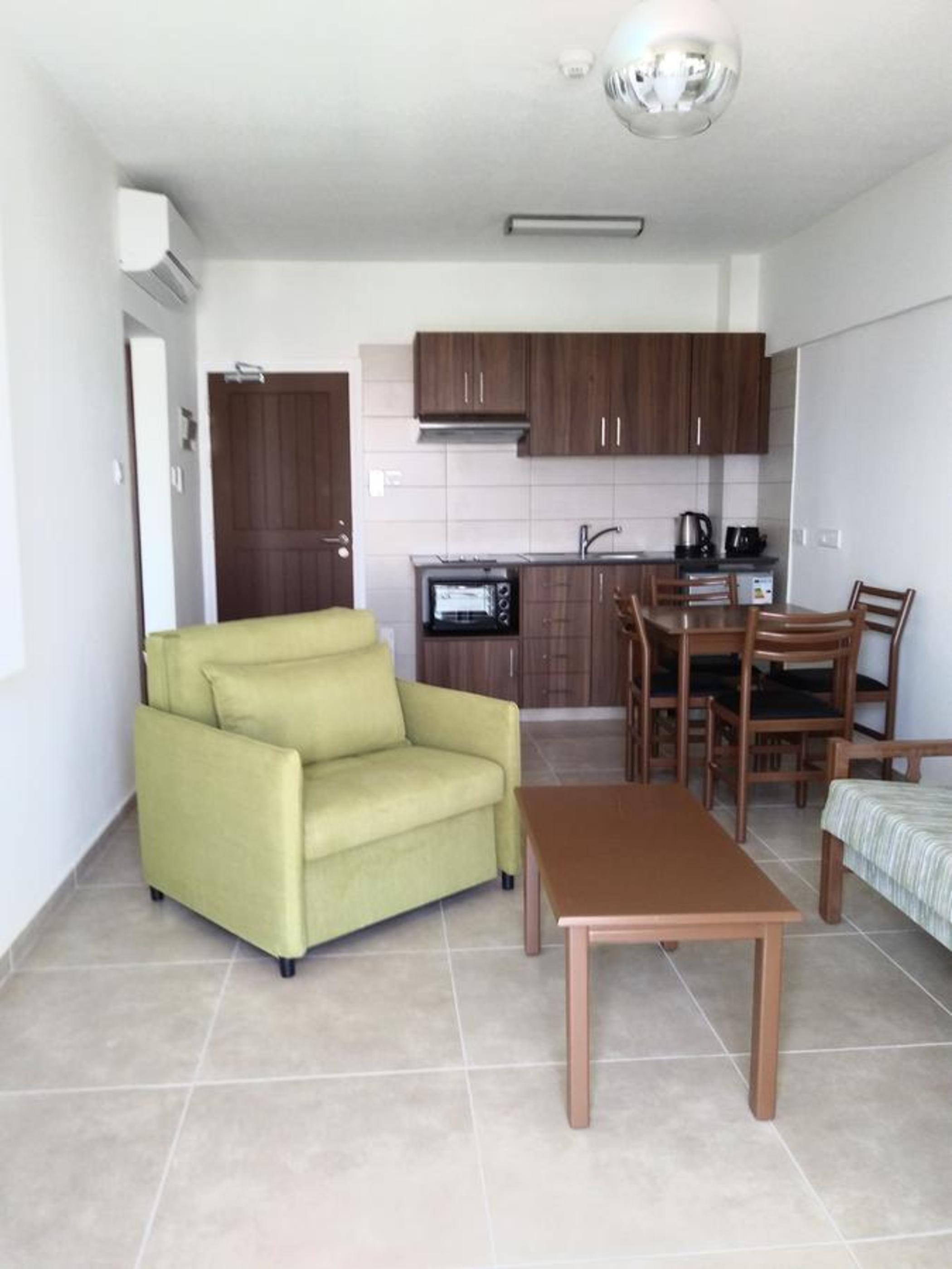Livas Hotel Apartments Pernera Ngoại thất bức ảnh